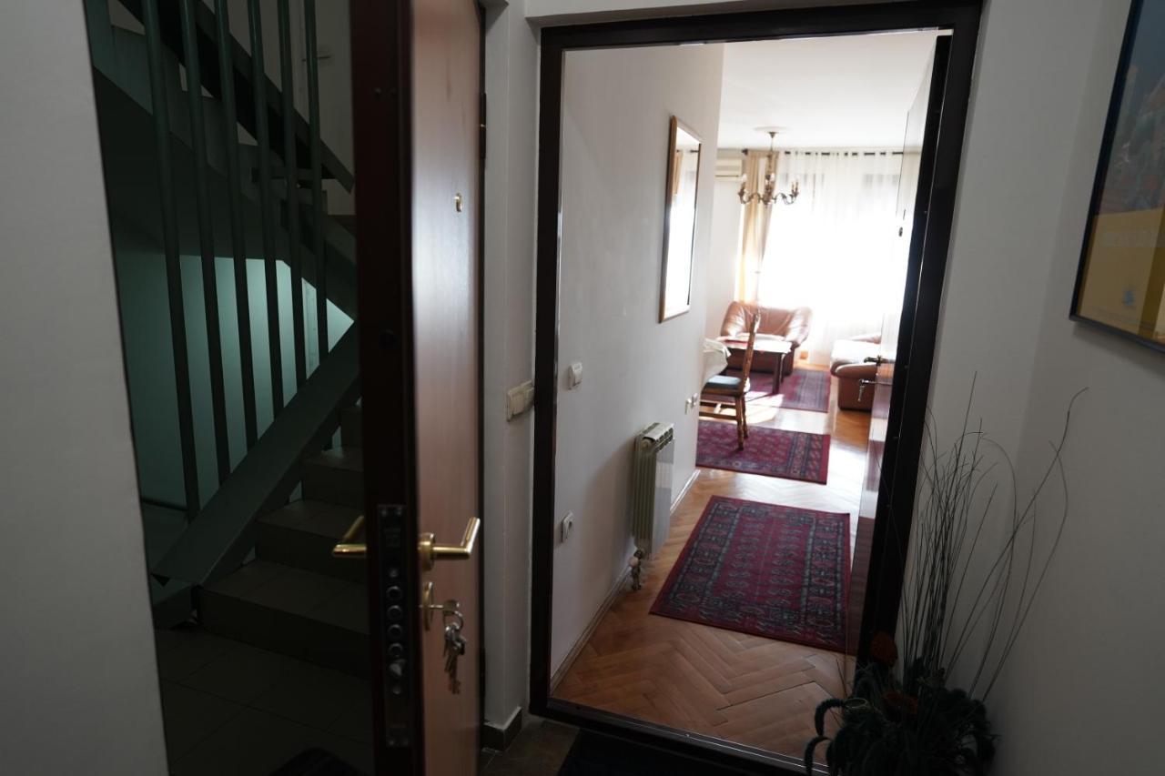 Rajana , Beograd - Hram Svetog Save Apartment Luaran gambar